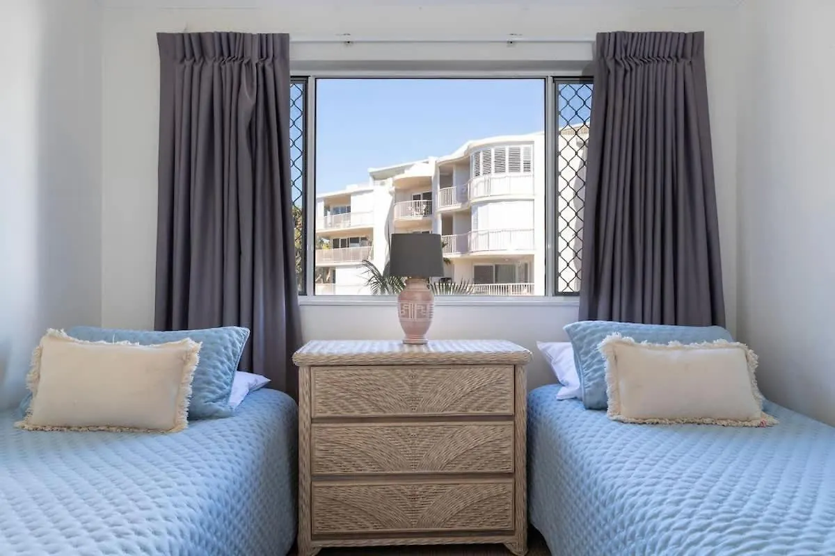 Surfside At Buddina With Direct Beach Access 0*,